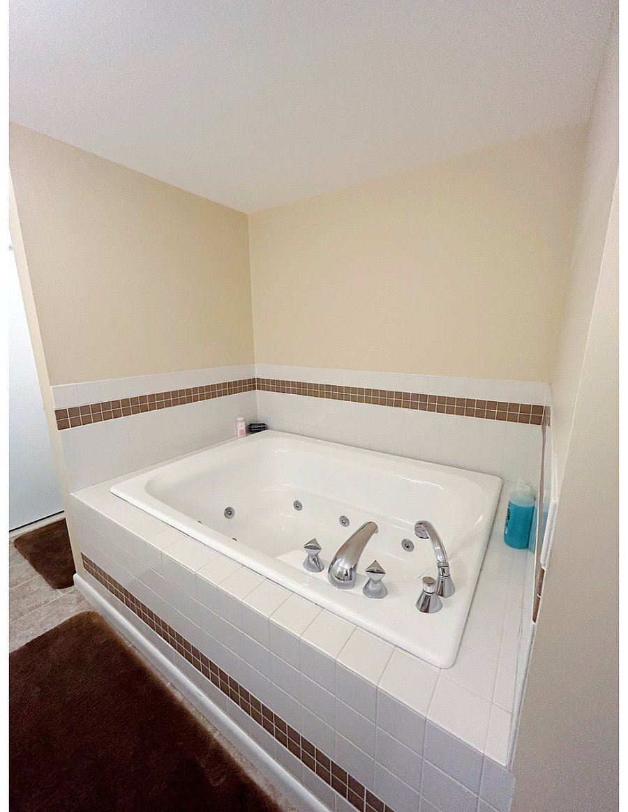 Furnished Finder property 750054_1 photo 16