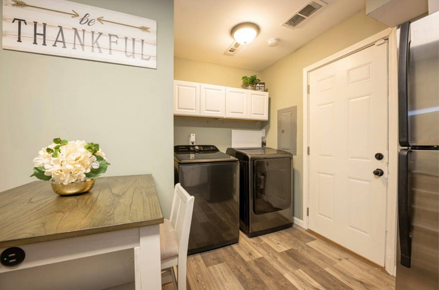 Furnished Finder property 750067_1 photo 8