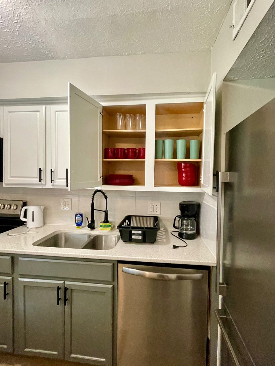 Furnished Finder property 750075_1 photo 10