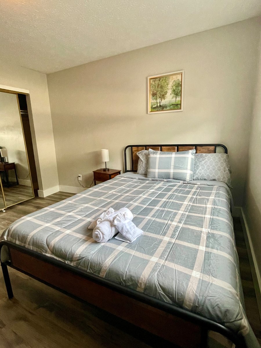 Furnished Finder property 750075_1 photo 3