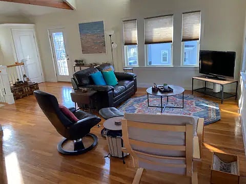 Furnished Finder property 750105_1 photo 4