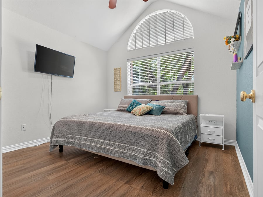 Upstairs Bedroom 3