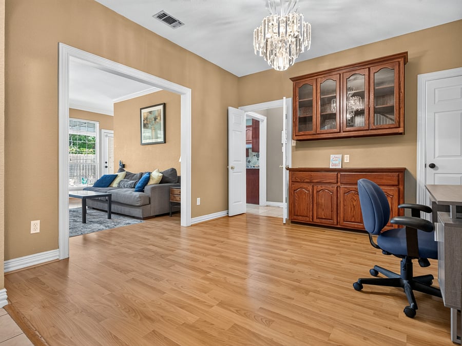 Office or Bonus space
