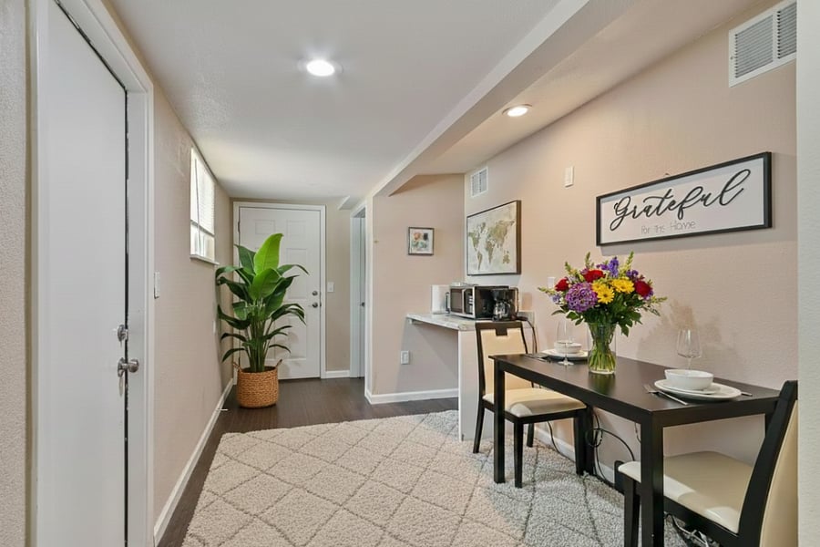 Furnished Finder property 750120_2 photo 17