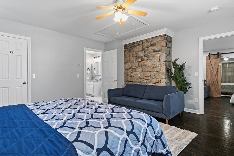 Bedroom #1