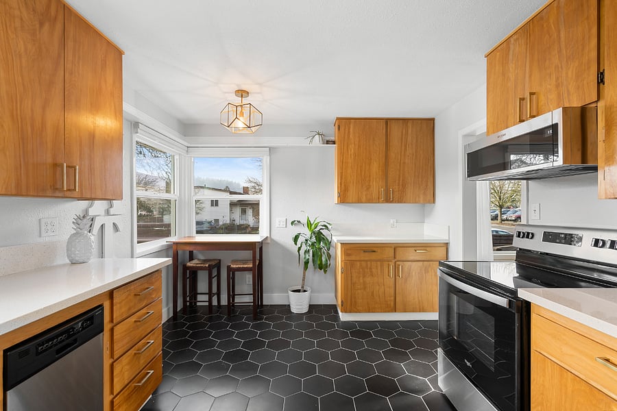 Furnished Finder property 750155_1 photo 10