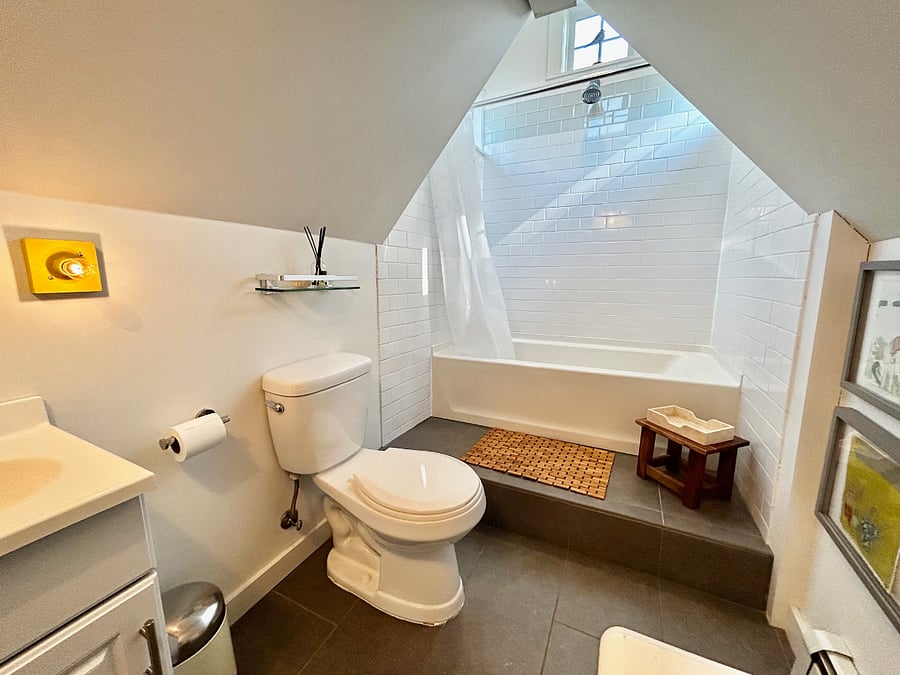 Upstairs bathroom.