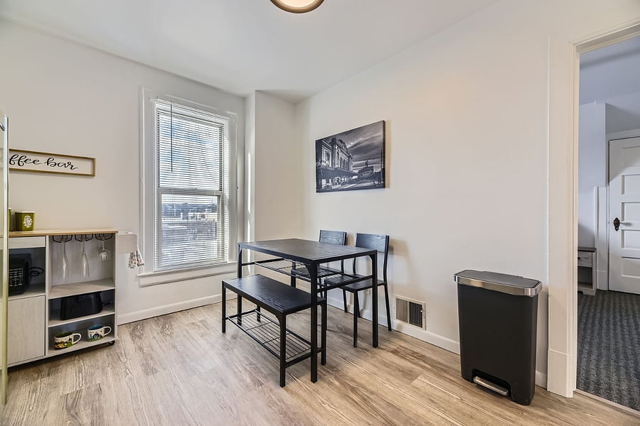 Furnished Finder property 750240_1 photo 3