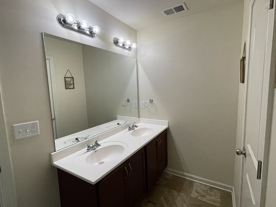 Furnished Finder property 750261_1 photo 21
