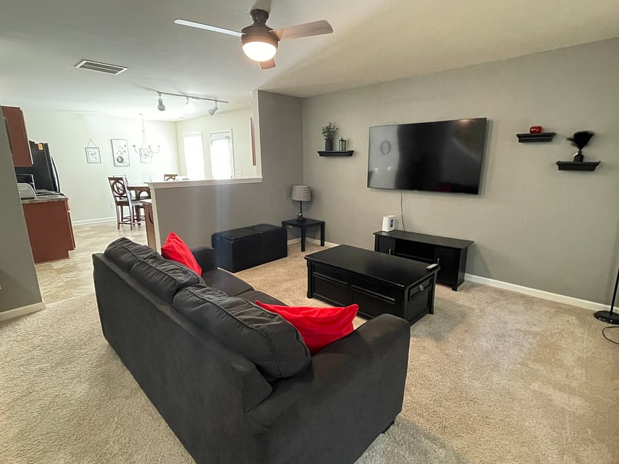 Furnished Finder property 750261_1 photo 4