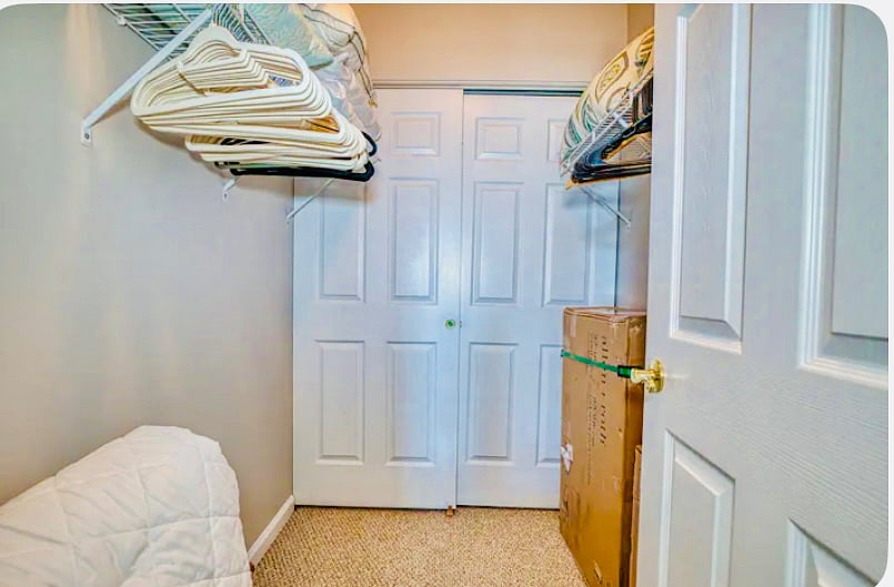 Master Bedroom Closet