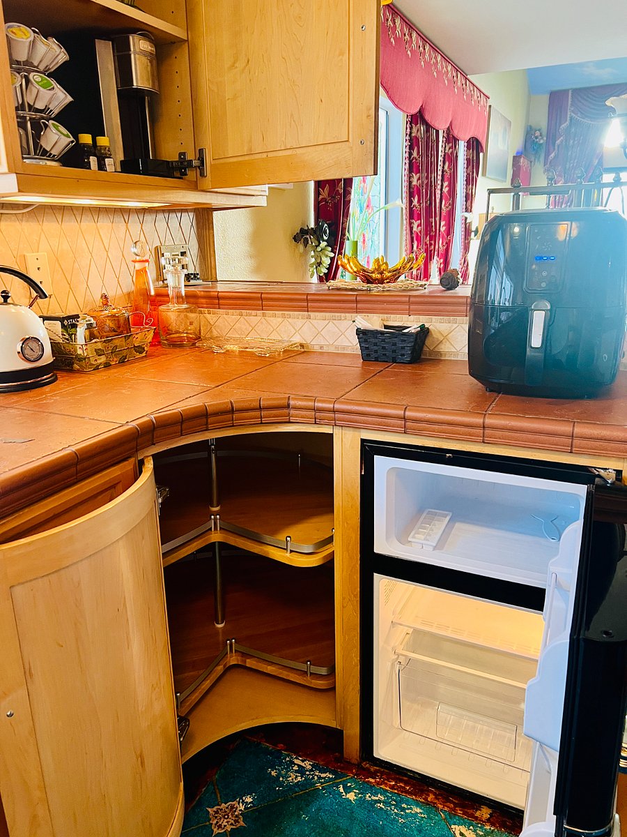 Kitchen Storage
