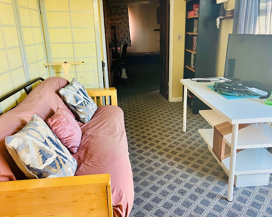 Loft den w. futon