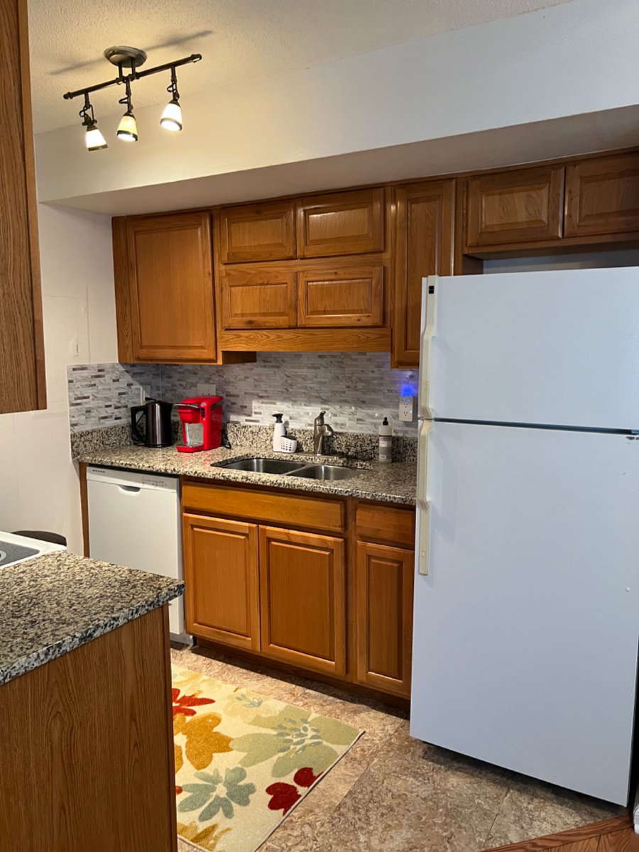Furnished Finder property 750300_1 photo 8