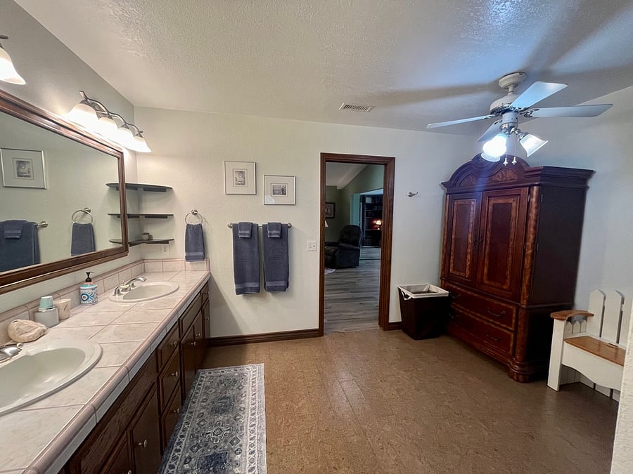 Furnished Finder property 750374_1 photo 7