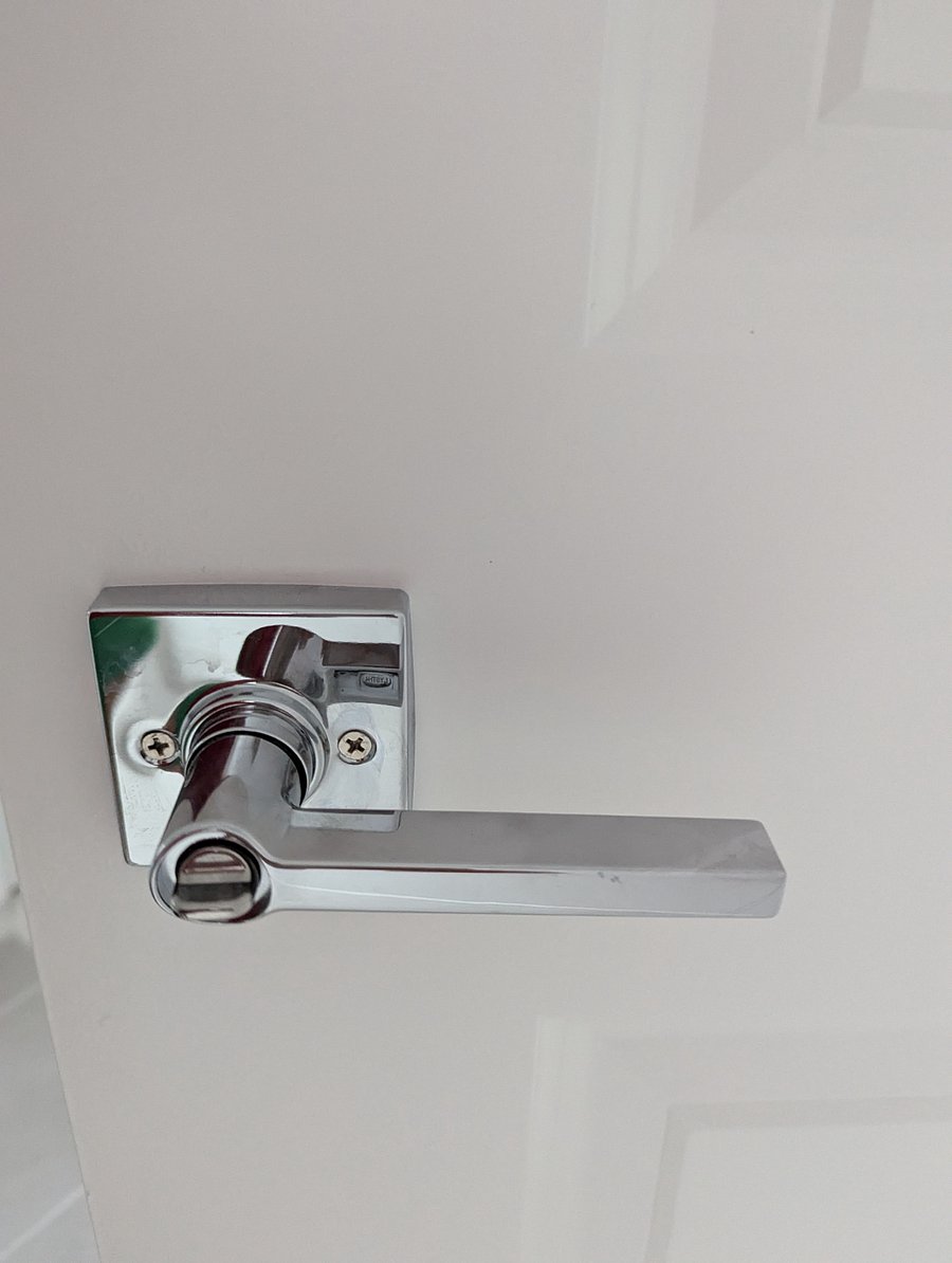 Rooms can be locked with key by guest for privacy and security