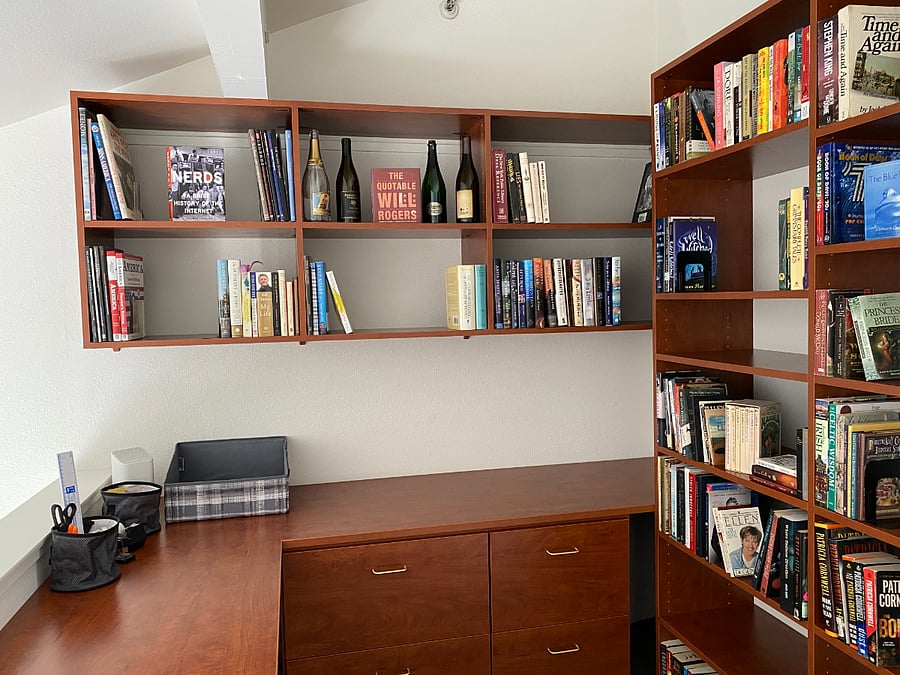 Loft area - desk & library