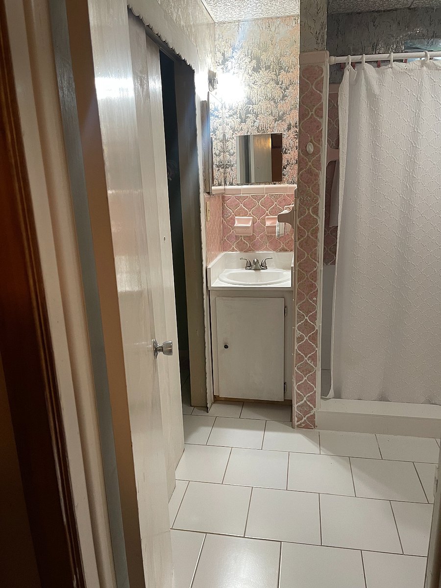 Bathroom View 2