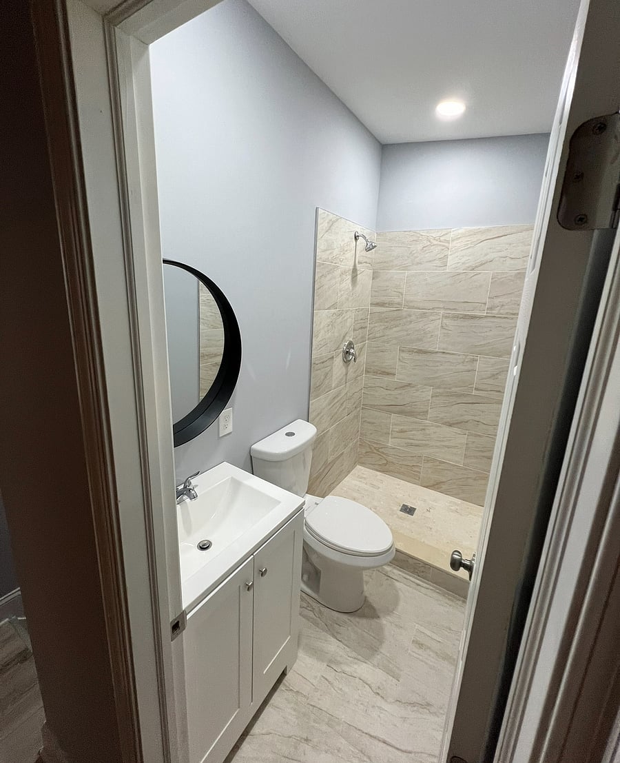 Primary full bathroom