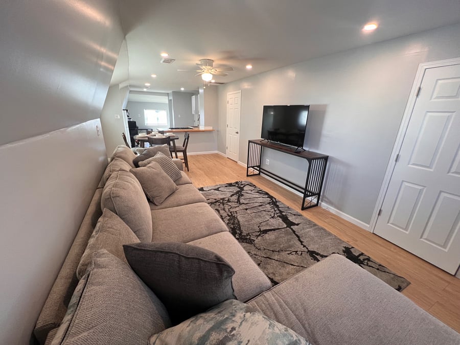 Furnished Finder property 750568_1 photo 1