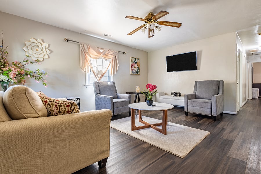 Furnished Finder property 750598_1 photo 3
