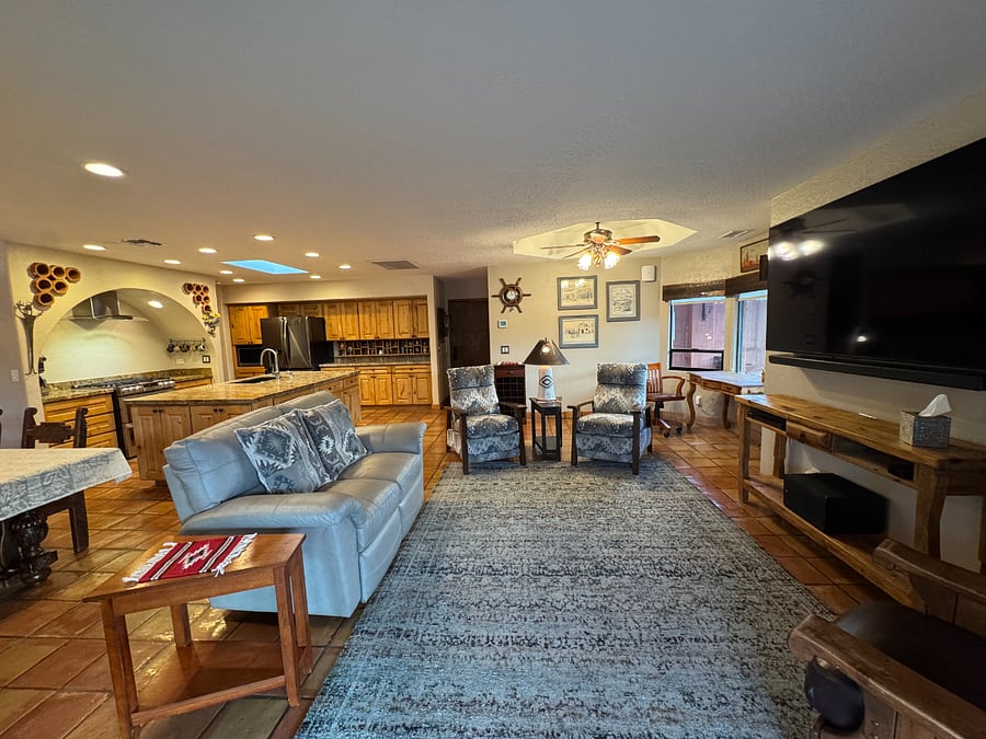 Furnished Finder property 750601_1 photo 6