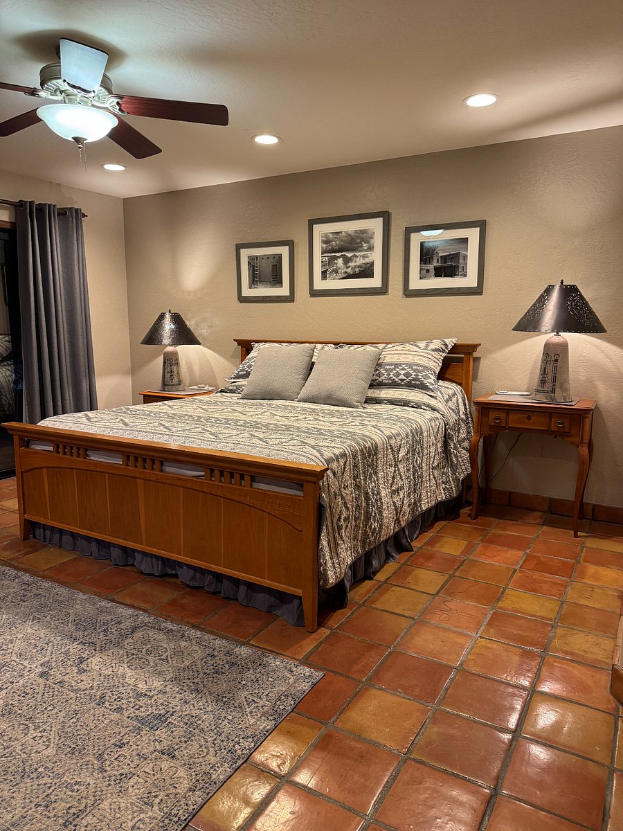 Primary Bdrm - King Bed