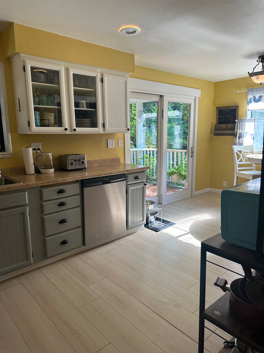 Furnished Finder property 750614_1 photo 9