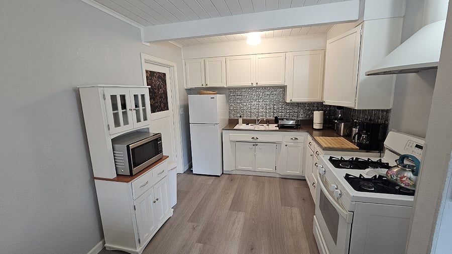 Furnished Finder property 750639_1 photo 4