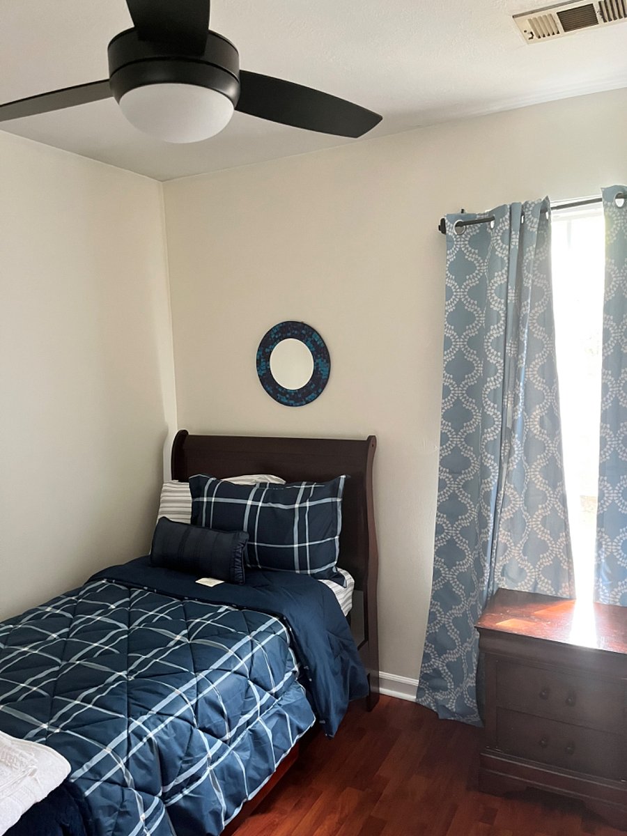 Furnished Finder property 750700_1 photo 9