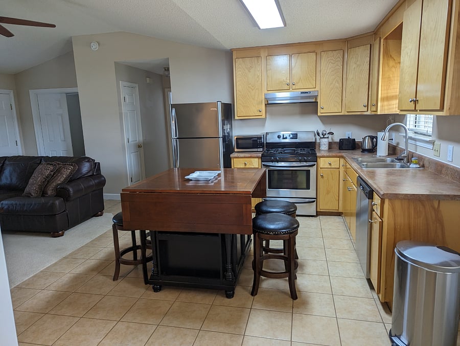 Furnished Finder property 750717_1 photo 3