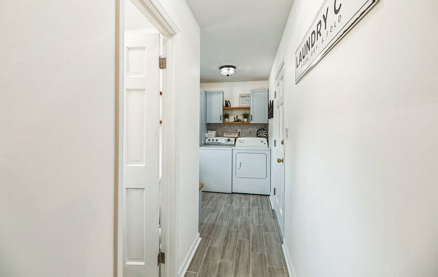 Laundry Room Entry