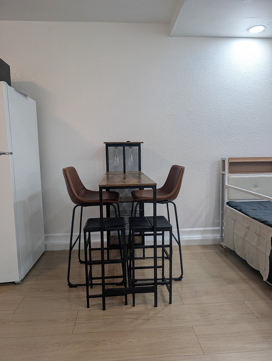 Furnished Finder property 750849_1 photo 8