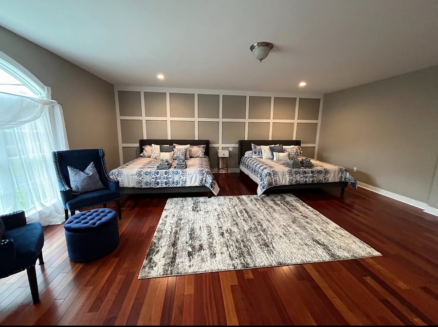 Double King beds with 1/2 bath located on the 1st floor. (1300)
