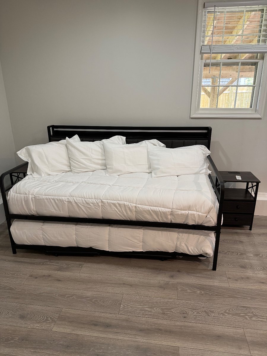 Daybed that is also a couch
