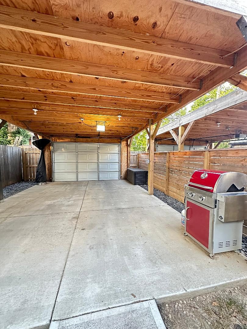 Furnished Finder property 750951_1 photo 33