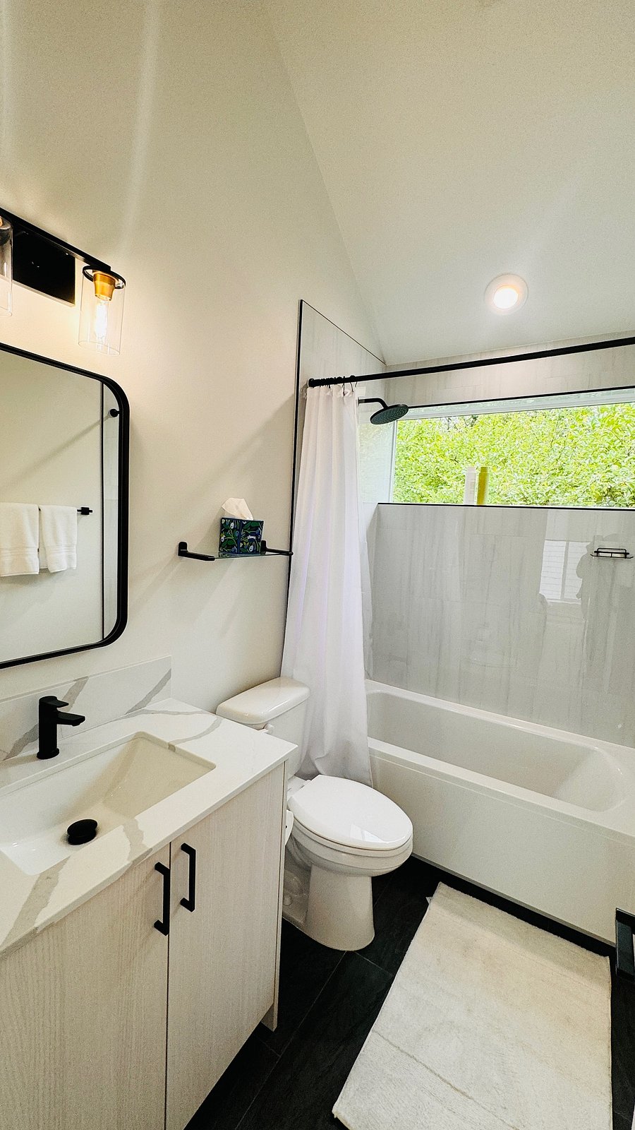 Furnished Finder property 750978_1 photo 21