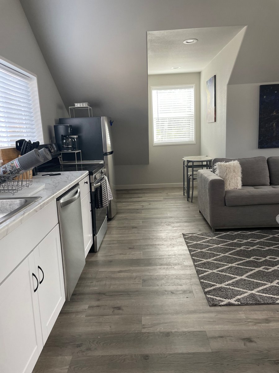 Furnished Finder property 751101_1 photo 5
