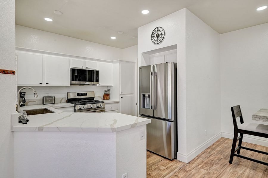 Furnished Finder property 751104_2 photo 15