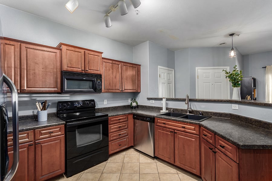 1702 E Bell Rd 189 - Kitchen