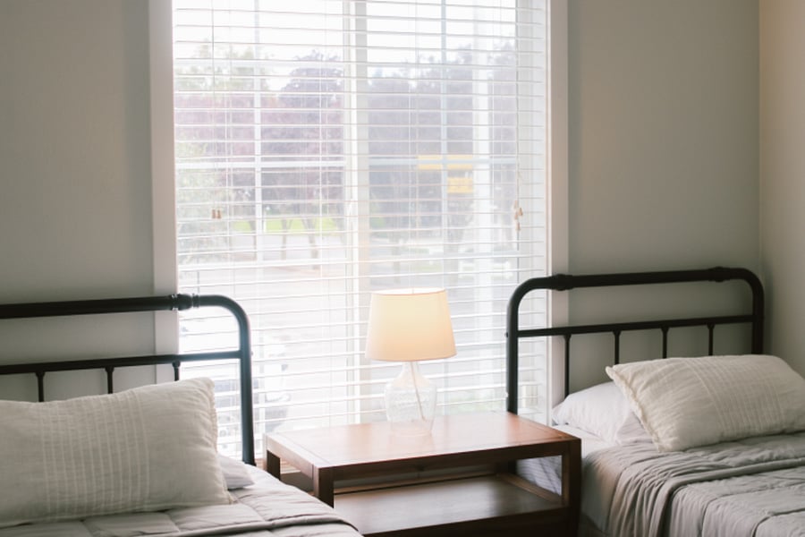 Two Twin Beds Room 