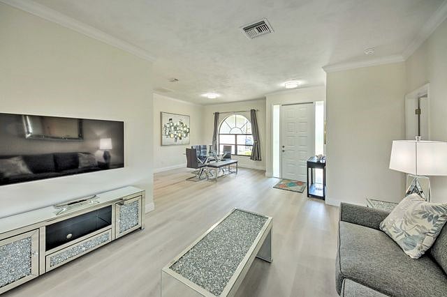 Furnished Finder property 751182_1 photo 3