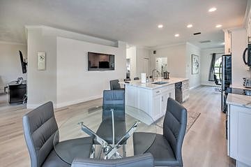 Furnished Finder property 751182_1 photo 11