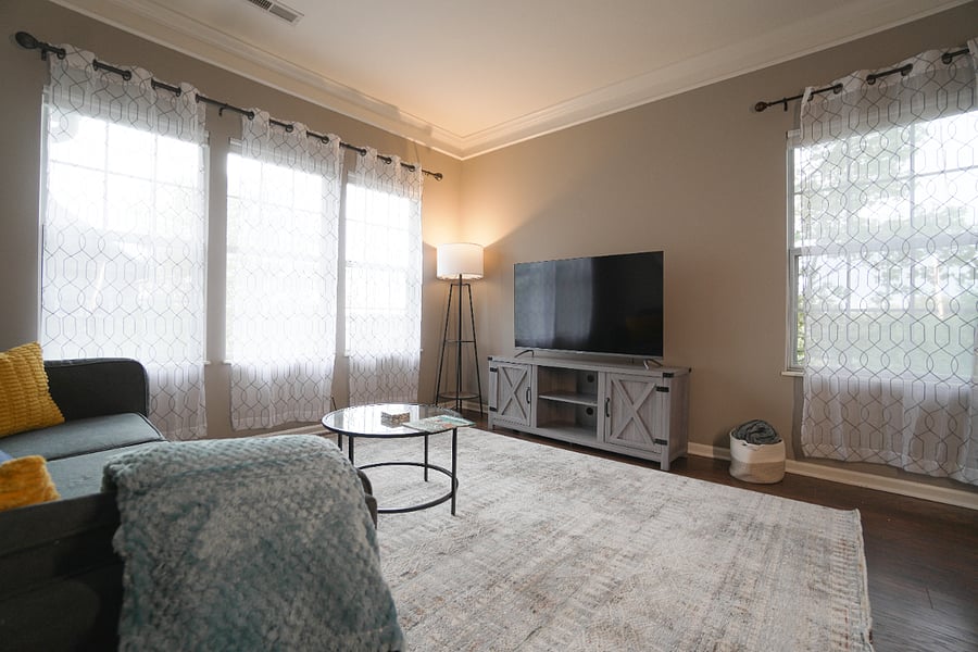Furnished Finder property 751271_1 photo 2