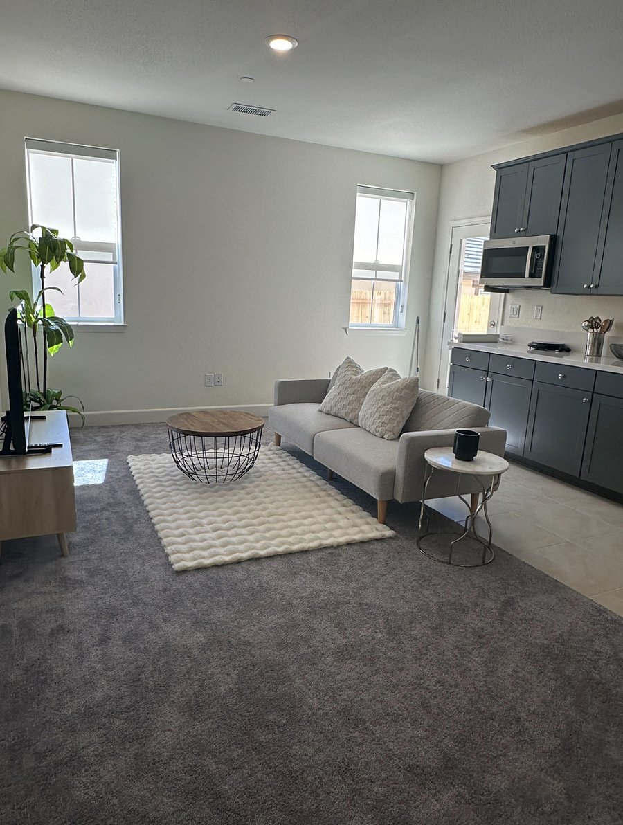 Furnished Finder property 751382_1 photo 3