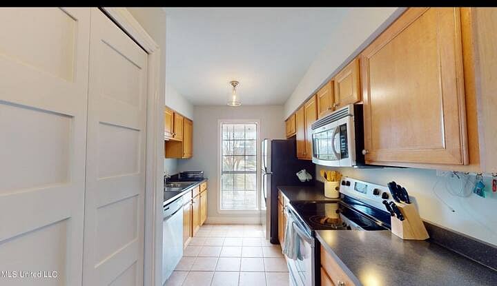 Furnished Finder property 751483_1 photo 7