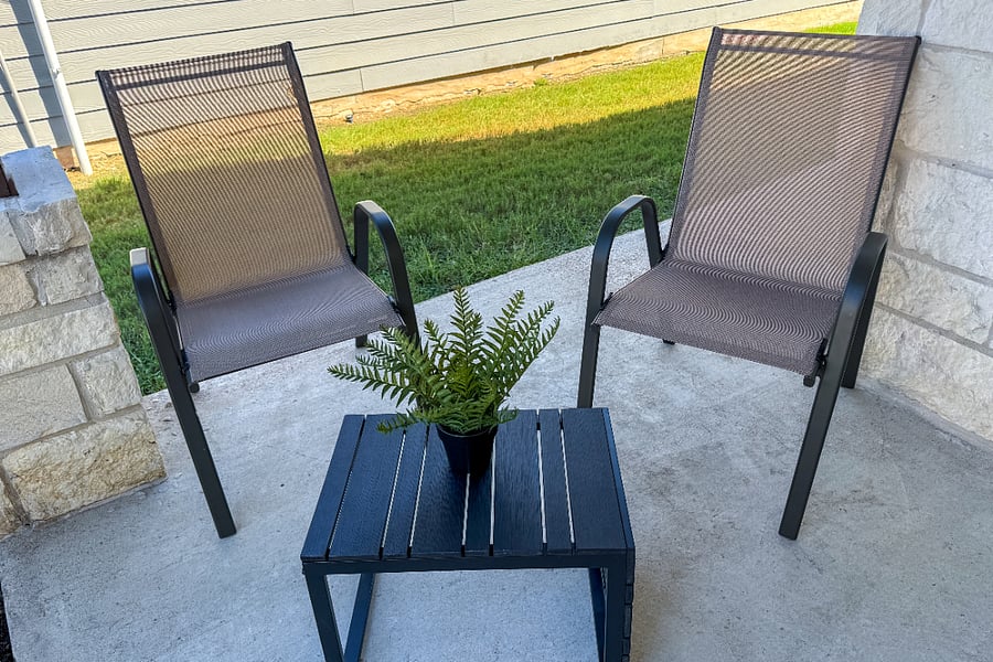 Another place to sit out front.. just not in August or you'll melt! :)