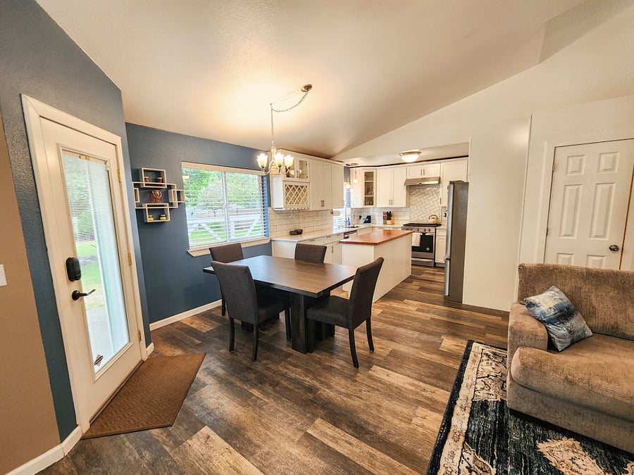 Furnished Finder property 751546_1 photo 4