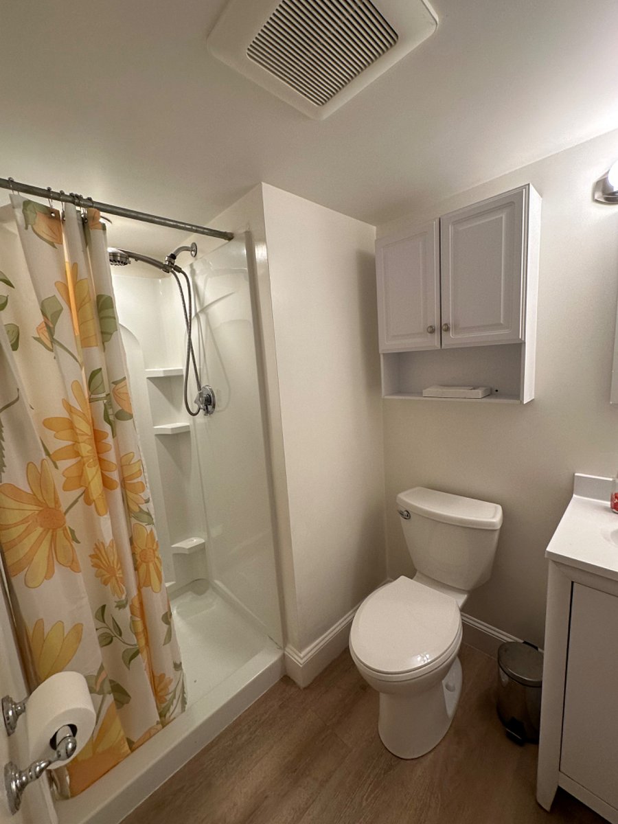 3rd bath in cellar