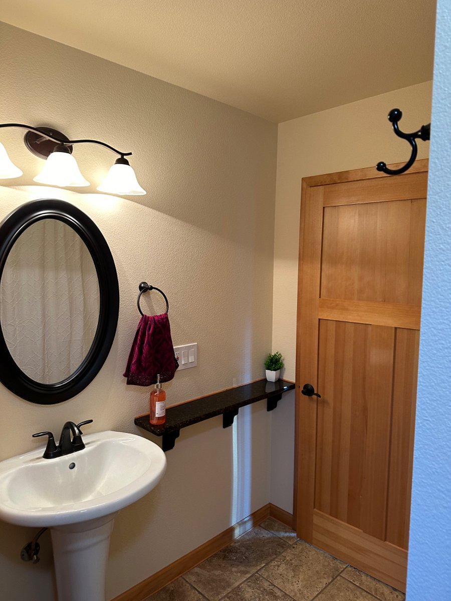 Furnished Finder property 751584_1 photo 2